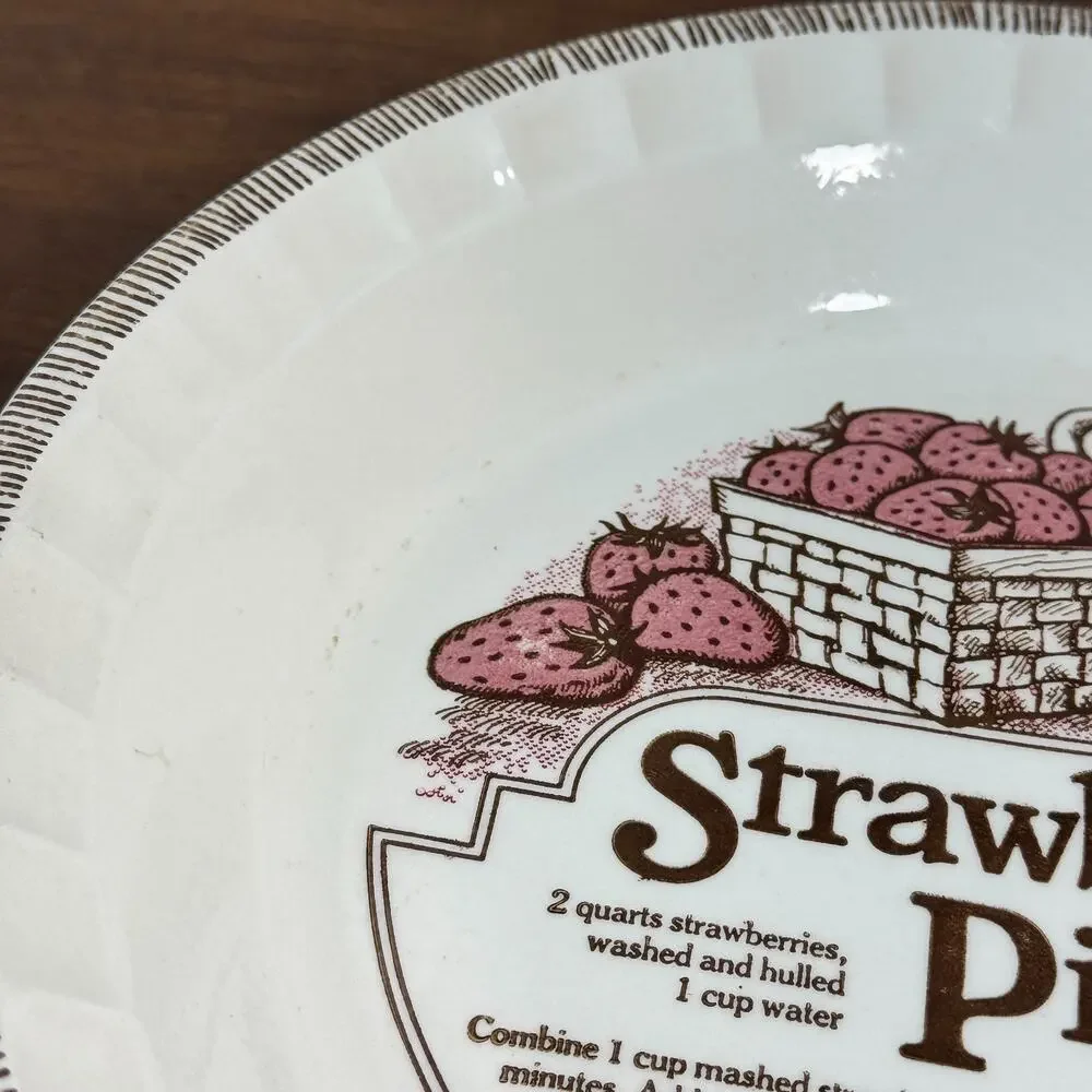 Vintage Strawberry Pie Recipe Plate Dish Baker Royal China Jeannette Ceramic USA